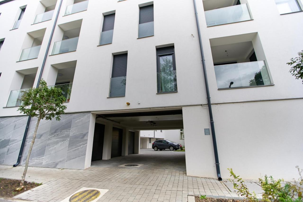 Starlight Silver Szeged - Exclusive Dış mekan fotoğraf